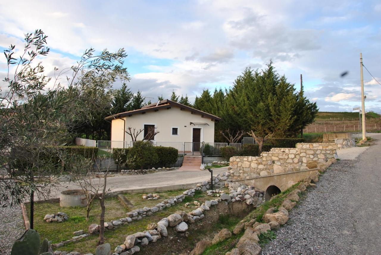 Agriturismo La Mandragola Relais クロトーネ エクステリア 写真