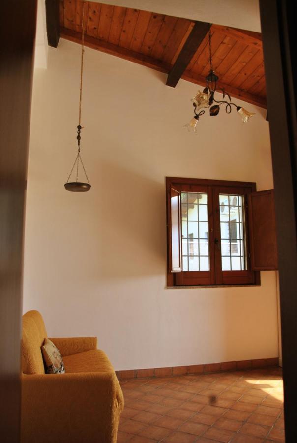 Agriturismo La Mandragola Relais クロトーネ エクステリア 写真